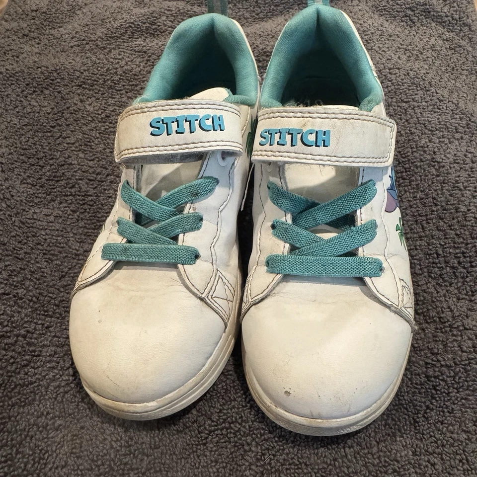 Disney Stitch девочек низкий верхний кроссовок большой детей белый синий крюк и петля молодежи Sz 13 - Изображение 3 из 4