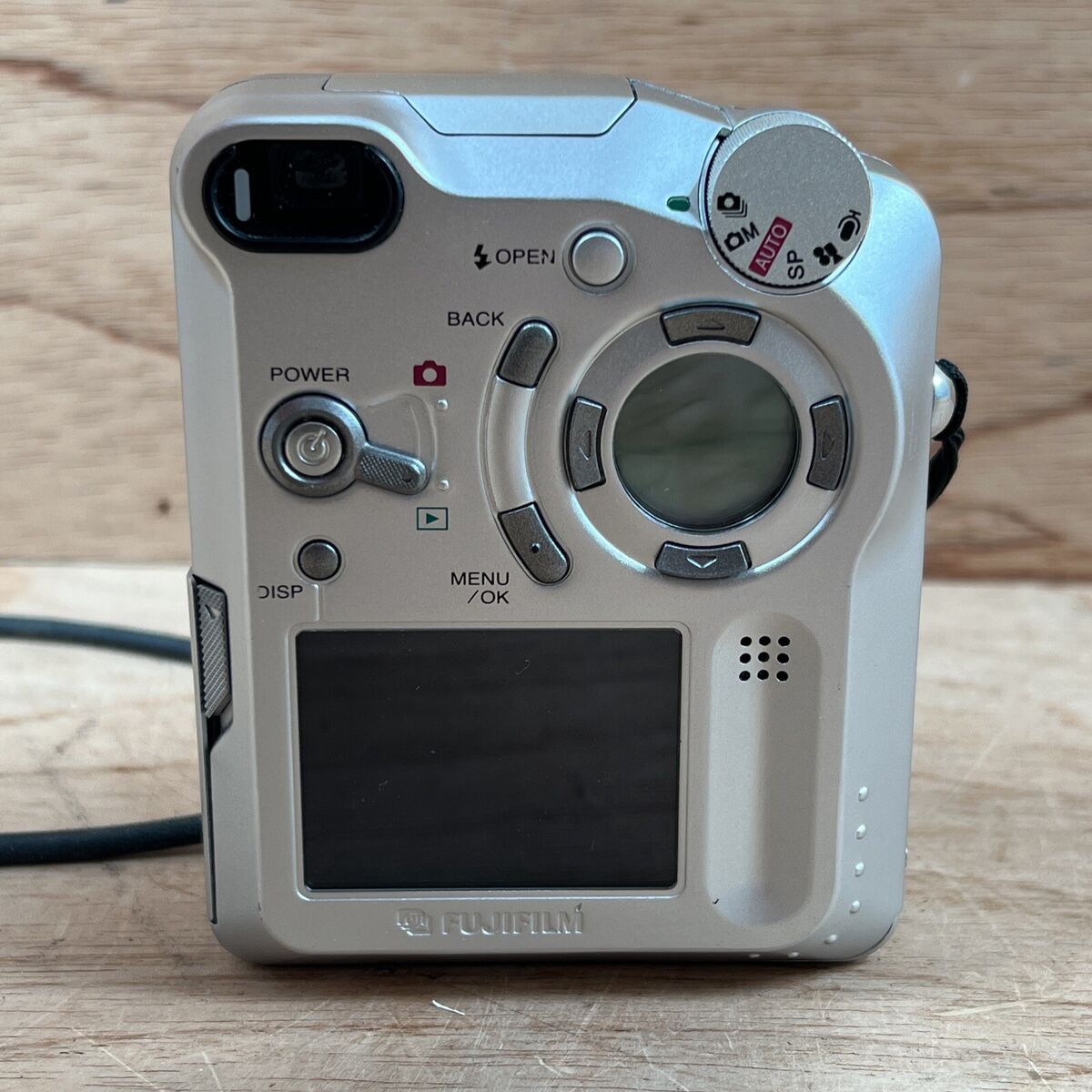 Finepix 6800z Fujifilm Porsche Design Japan Bad Battery Read Finepix 6800z Fujifilm Porsche Design Japan Bad Battery Read