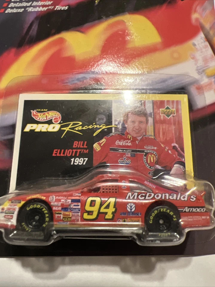 Bill Elliot #94 1997 primera edición McDonald’s 1/64 C11 Hot Wheels Pro Racing Foto 3 de 3