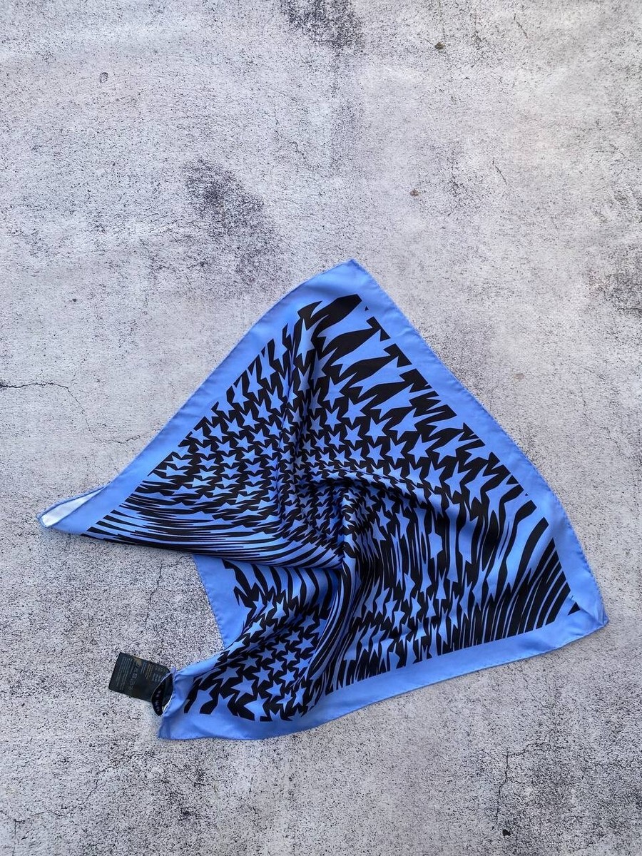 Mugler x H&M Women's Swirling-Star Silk Scarf LV5 Blue Size 18x18