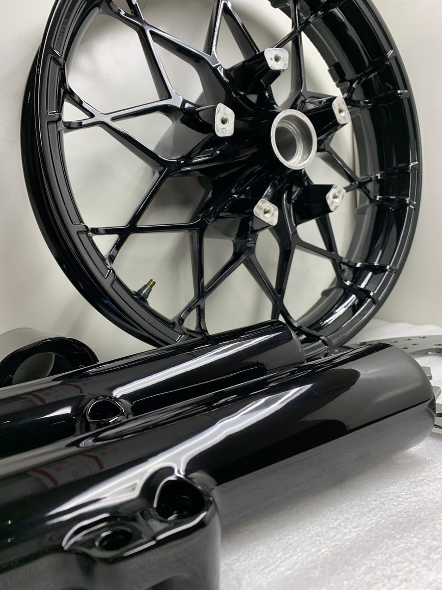 Harley Davidson Genuine Street Glide Touring Prodigy 19 Front