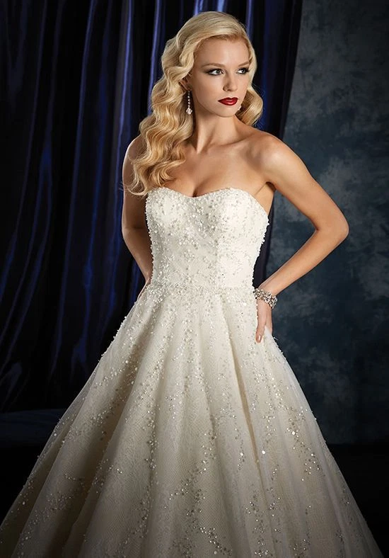 VESTIDO DE NOVIA 995 ALFRED ANGELO ZAFIRO MARFIL/ORO LT/PLATA TALLA 10 $1650 Foto 3 de 4