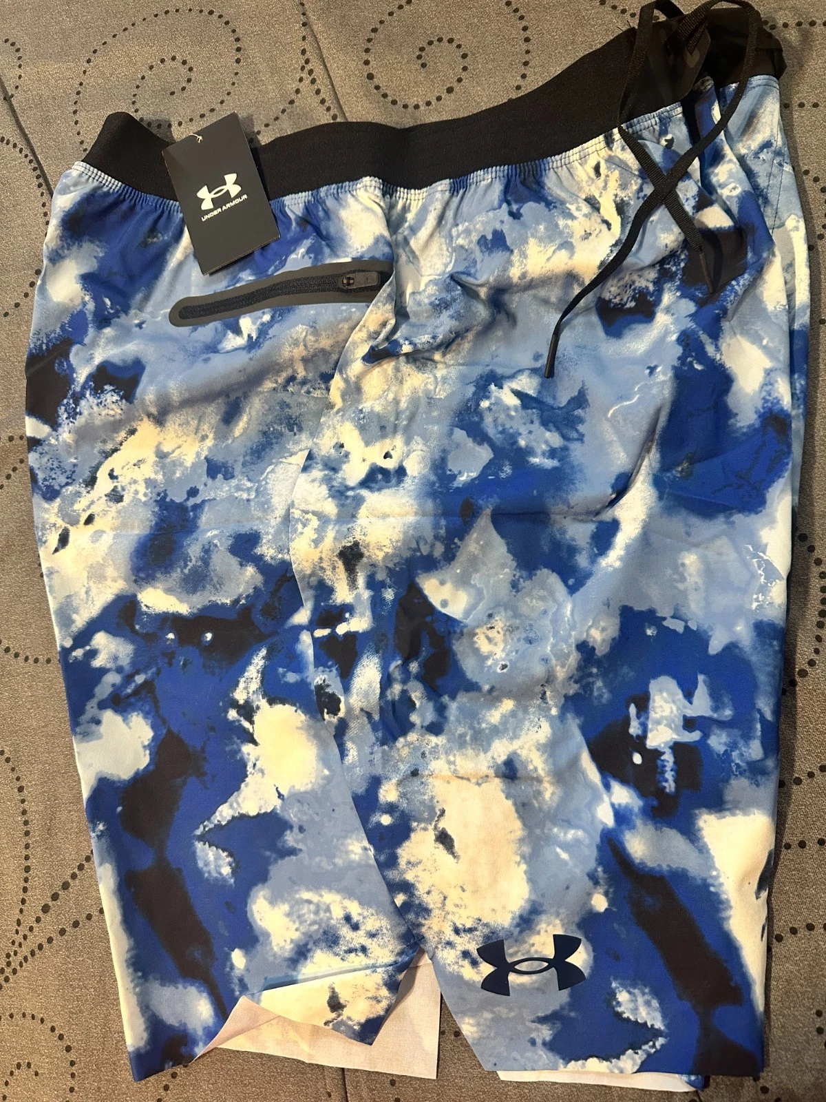 UNDER ARMOUR HYDRO BLUE'S & WHITE CAMO TECH BOARD SHORTS SIZE XL MEN NWT $70.00