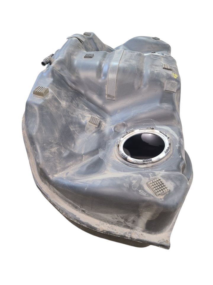 Maserati Ghibli 2019 Fuel tank