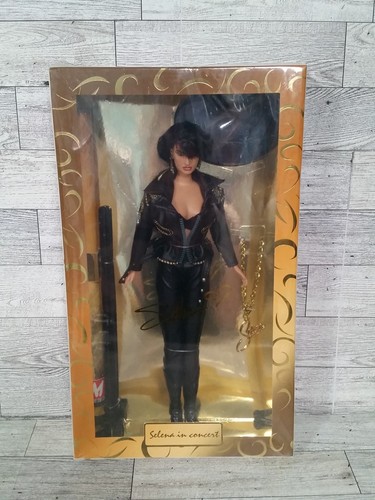 RARE Selena Quintanilla Doll Selena In Concert DTM New Gold Box Sealed