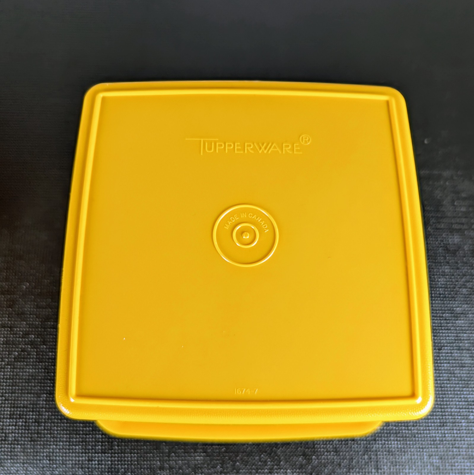 Tupperware Vintage Square Away Lunch Set 7 pieces with Sun Logo 1362 & 1674 image 6