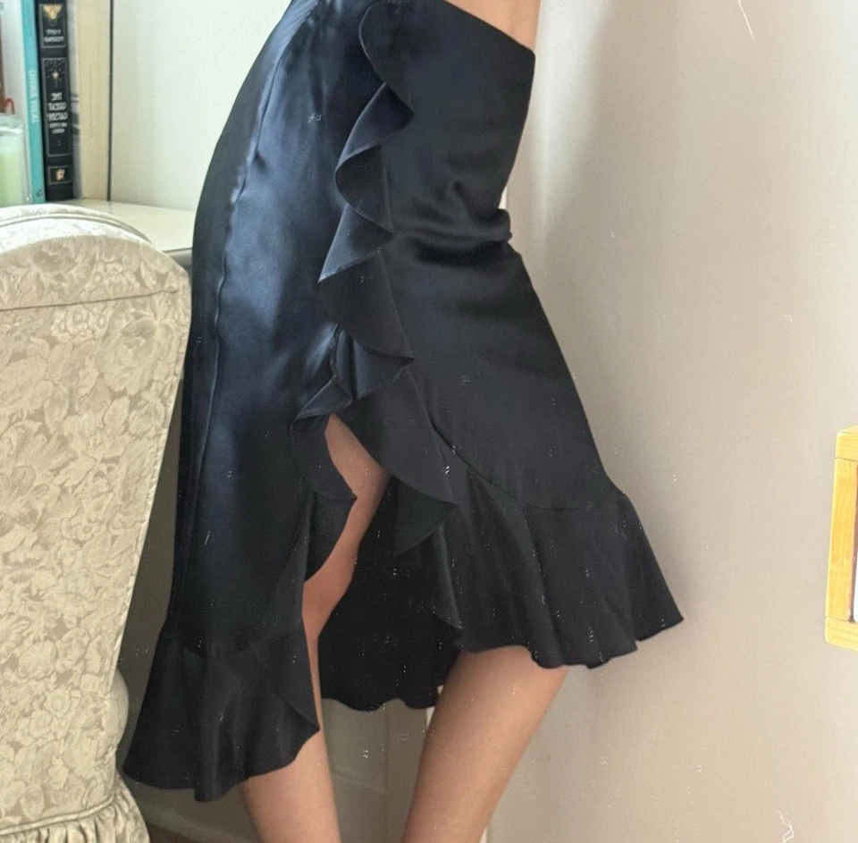 Saia preta romântica 100% seda preta tamanho 4 estilo envoltório babados silhueta - Imagem 2 de 4