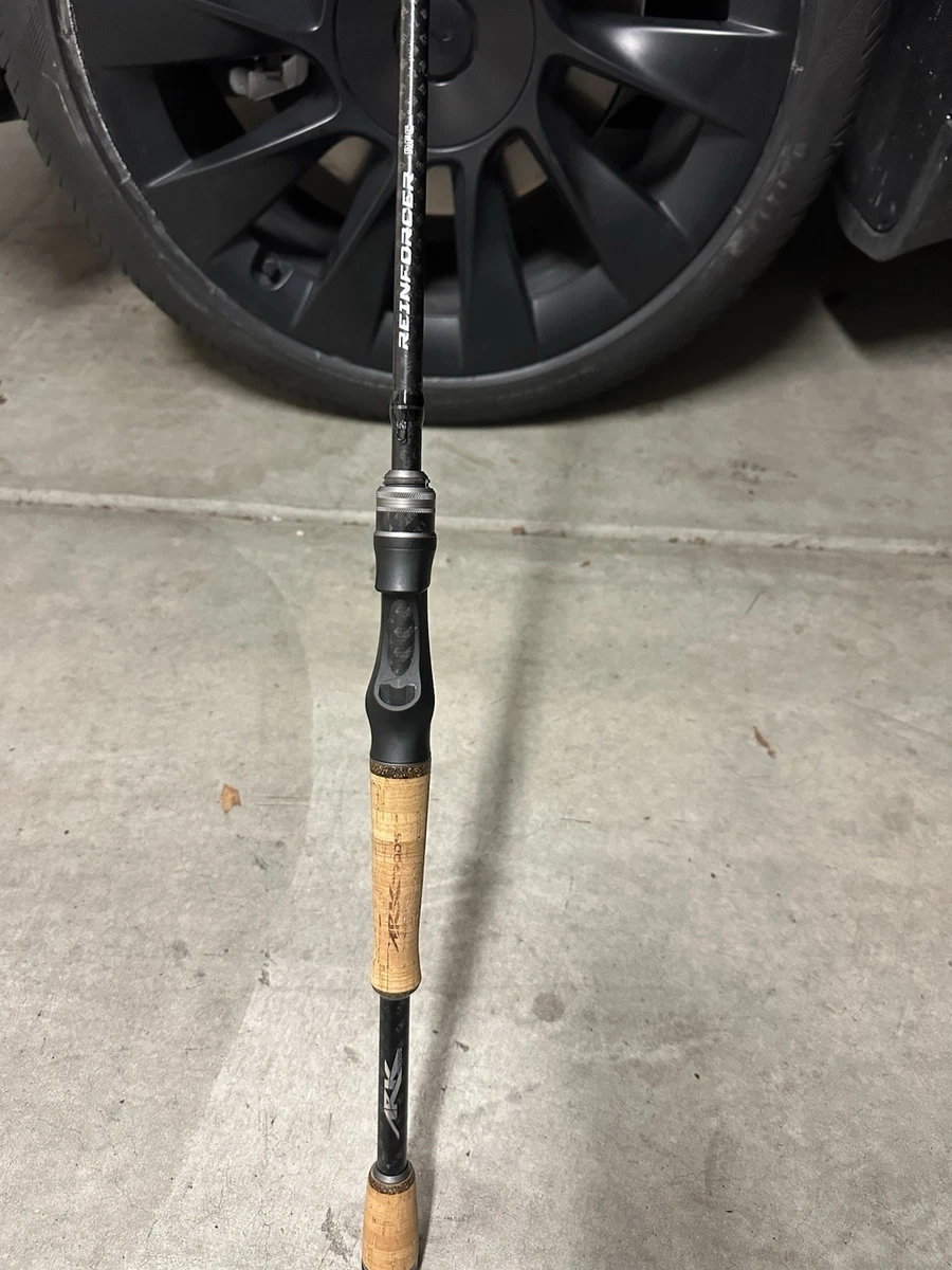 Megabass DESTROYER P5 - Rods | Freshwater Rods - Plus Fishing