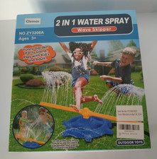 2 in 1 Kids Water Spray Wave Skipper Spinning Spraying Sprinkler, Brand New