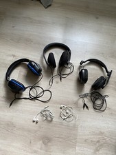 Lot de casques et ecouteurs defectueux