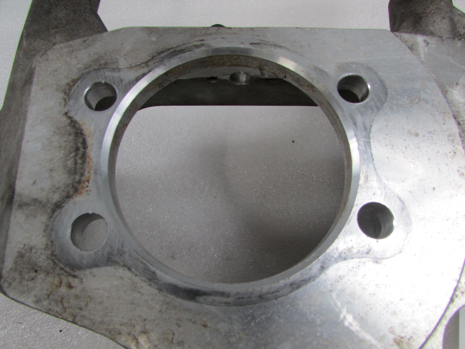 McLaren MP4-12C, LH, Left Front Knuckle/ Upright W/O Hub, P/N 11B0033CP01