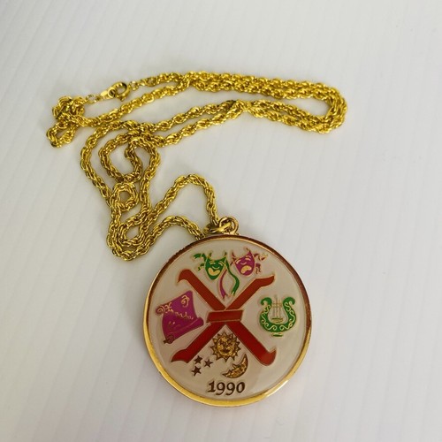 Mardi Gras Doubloon Pendant Necklace Krewe Of Xanadu 2007 Lafayette Louisiana - Picture 2 of 3