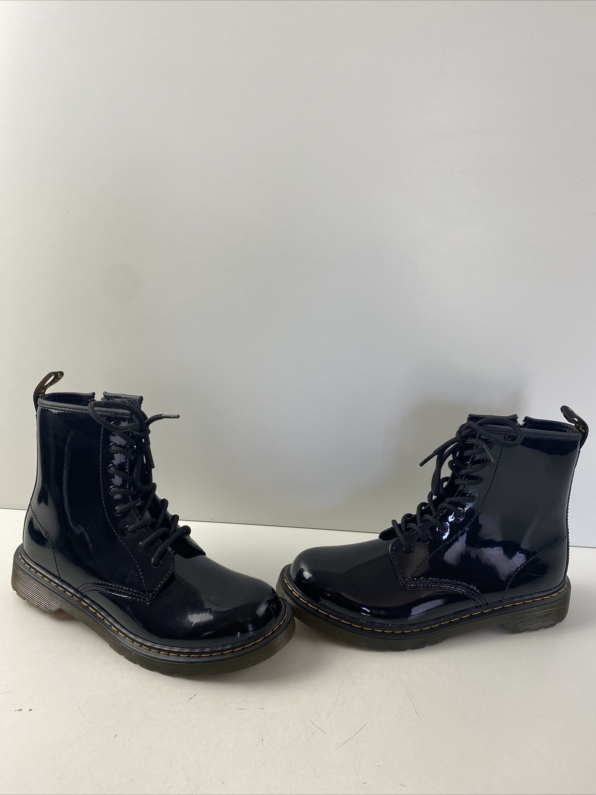 Dr. Martens 1460 Y Black Patent Leather 