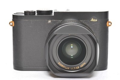 Leica Q2 