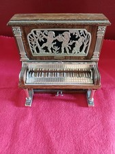 Miniatura pianoforte verticale argento e legno