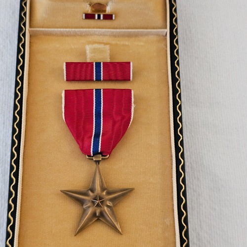 WW2 Bronze Star Medal Set, US Wartime History Militaria