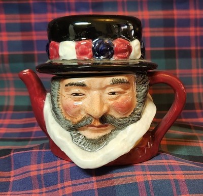 Miniature Toby Teapot,  Beefeater, 2 Piece Set With Teapot And Lid