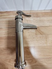 Bathroom Faucet Chrome Single Hole