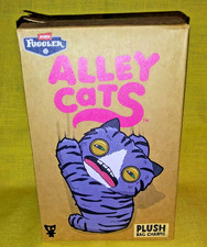 ZURU FUGGLER ALLEY CATS Wide Eyed Cat Plush Bag Charm 15789 5 To 6" NIB FREE S H
