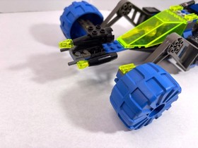 LEGO Space Insectoids: Planetary Prowler 6919 + Partial Creeper 6837 + base 6977