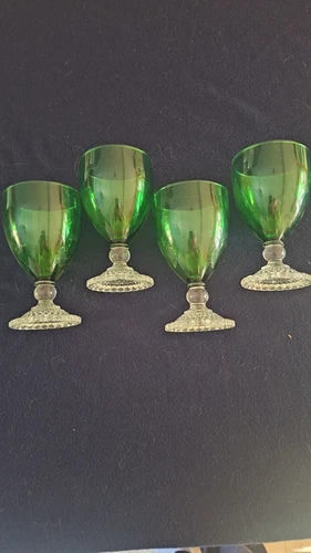 Set of  4 Vintage Anchor Hocking Green Bubble Foot 5 1/2" Water Goblet Glasses