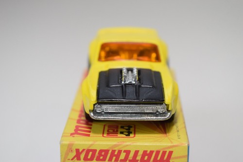 A94 1:64 3 INCH MATCHBOX SUPERFAST 44 FORD MUSTANG BOSS YELLOW MIB - Bild 5 von 16