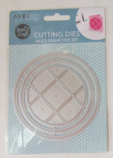 Cutting  dies --- verschiedene Stanzformen / Multiframe dies set  ---  "Kreise"