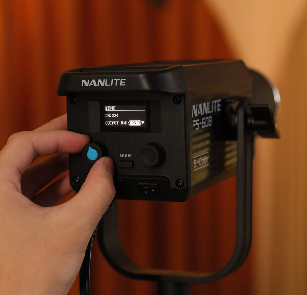 NANLITE FS-60B Bi-Color 2700K-6500K LED Light Photography Lighting