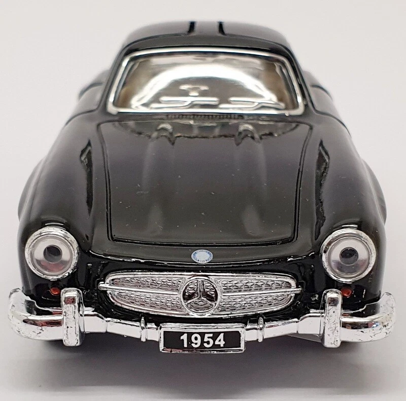Kinsmart 1/36 Scale KT5346D - Mercedes Benz 300 SL Coupe Pull Back and Go -Black - image 4 of 4