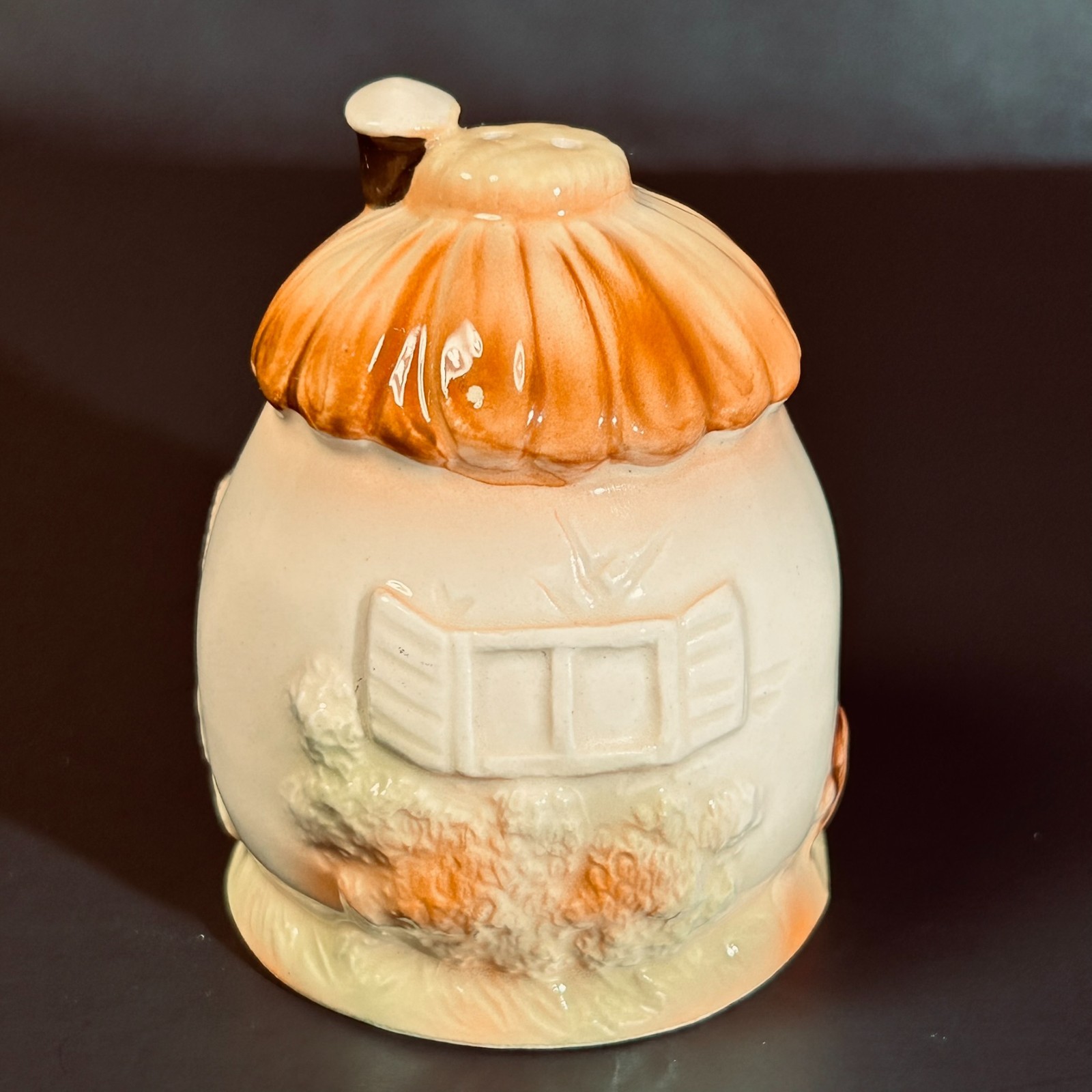 1-pc Vintage Van Tellingen Bunny Hug Pepper Shaker Anthropomorphic 3.25" tall thumbnail 3