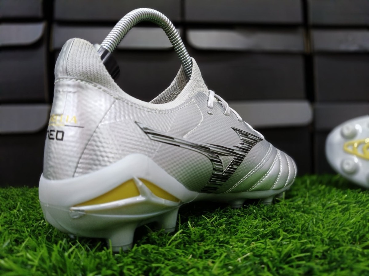 Mizuno Morelia Neo iv Beta Made In Japan silver New RPLC | eBay