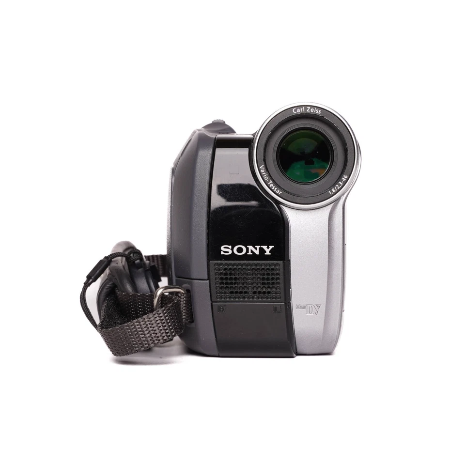 Sony Handycam DCR-HC28E MiniDV PAL Camcorder - Silver - FULLY FUNCTIONAL - Image 3 of 4