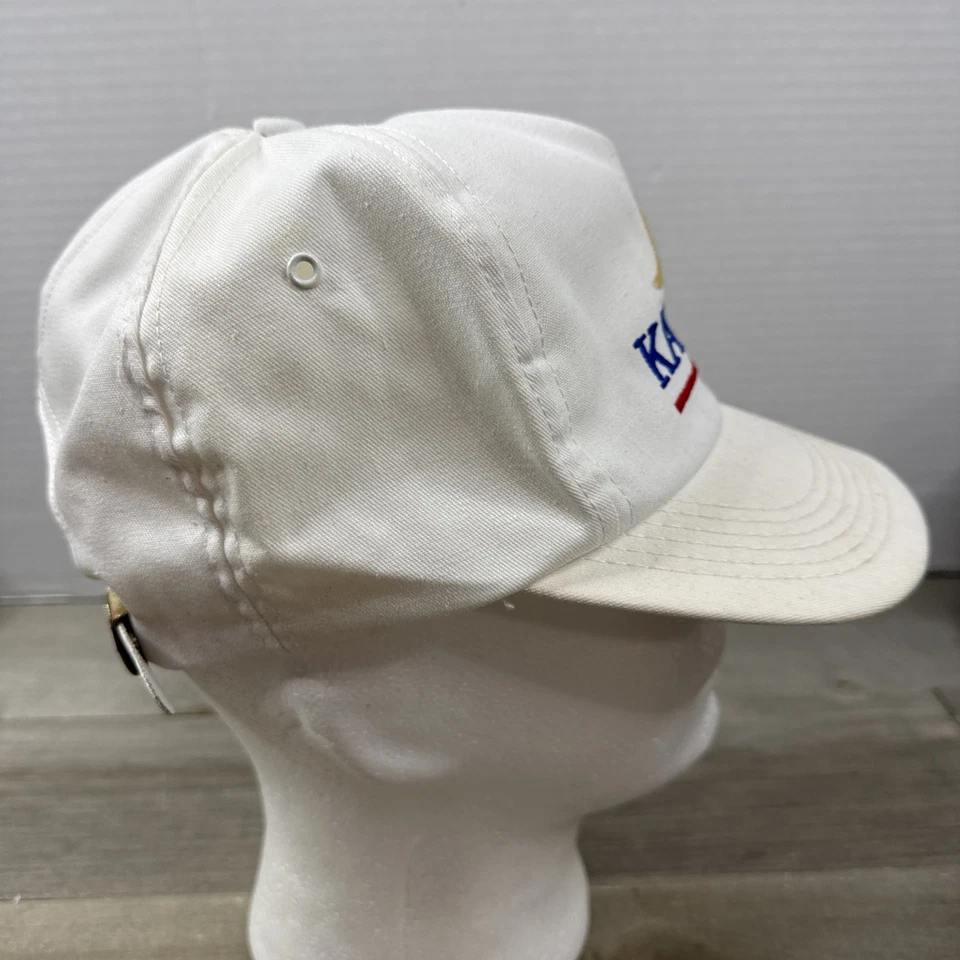 Gorra gorra blanca con correa de cuero bordada diseño Kangol vintage Foto 3 de 4