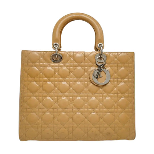 【Authentic】 DIOR Lady Dior Yellow Patent leather Handbags (DDP)