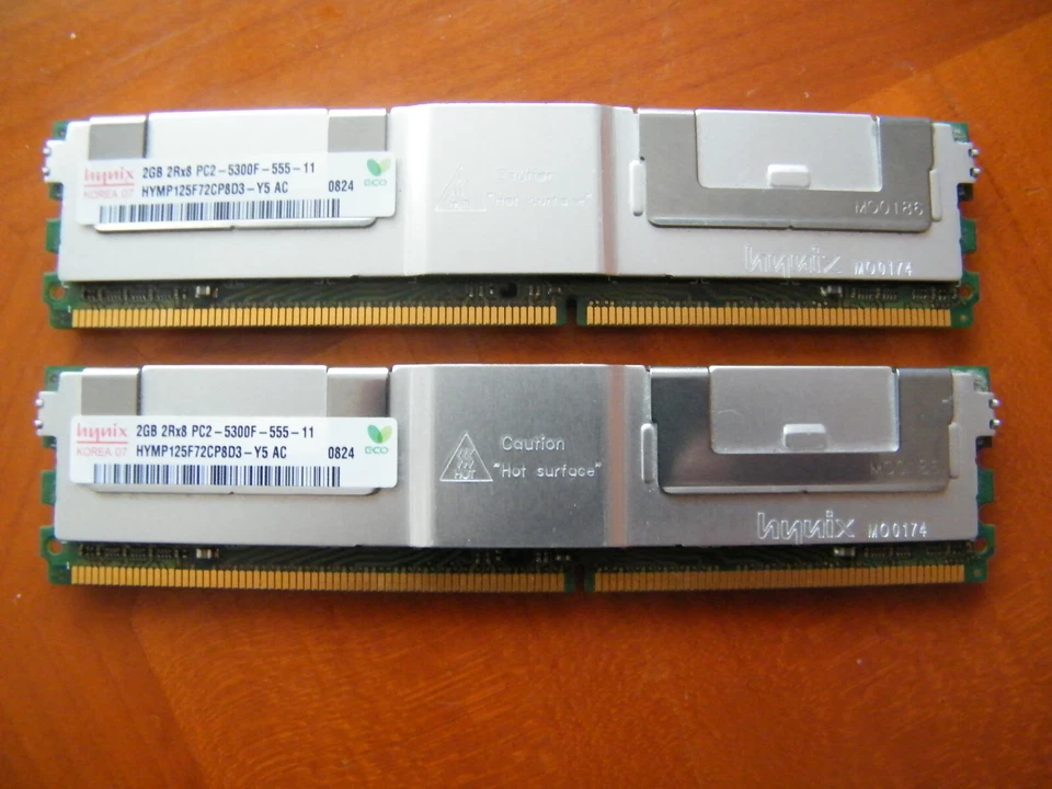 RAM Hynix 2 x 2GB 2Rx8 PC2-5300F-555-11 HYMP125F72CP803-Y5 AC Arbeitsspeicher