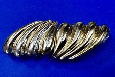 Textured Ribbed Two Piece Interlocking Gold Tone StatementBelt Buckle