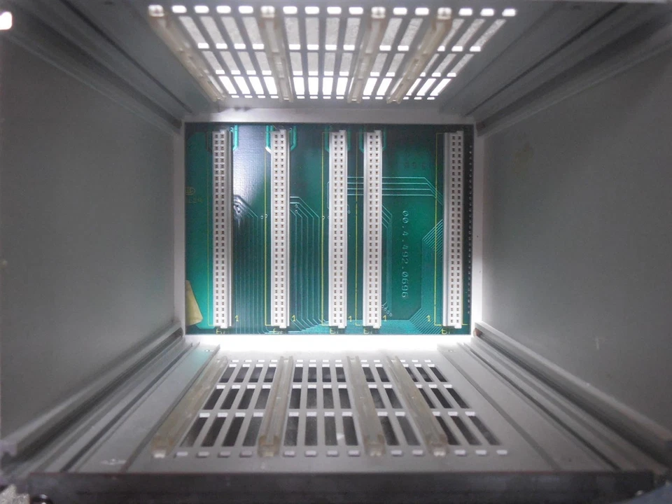 Módulo de rack de memoria para eventos Piller 48.2.196 usado Foto 4 de 4