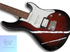YAMAHA PAC112V Electric Guitar Solid Body Used