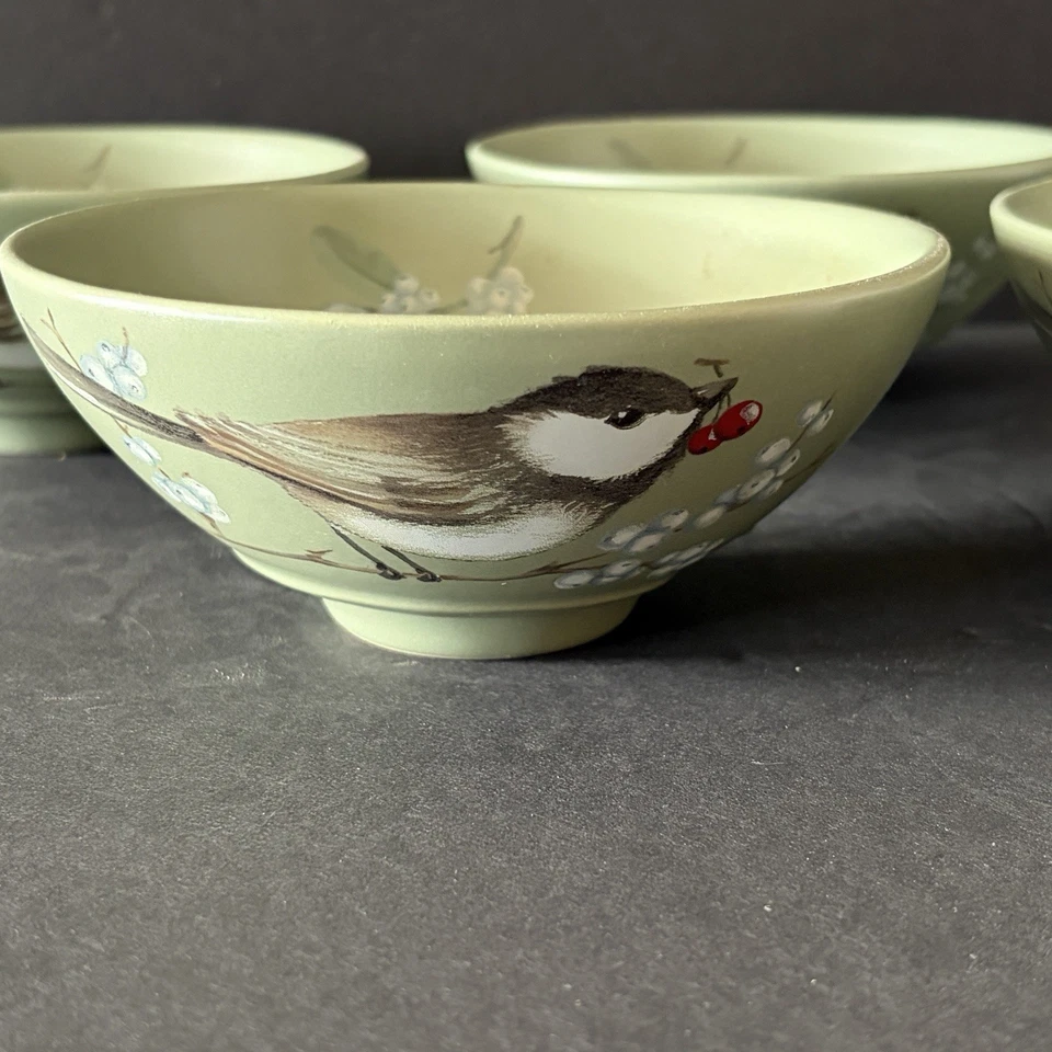 Set of 4 - Pfaltzgraff Winterwood Green - Dessert Bowls 5 3/8" Chickadee Berry - Image 2 of 4
