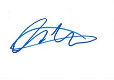Luke Evans Autogramm signed 10x15 cm Karteikarte