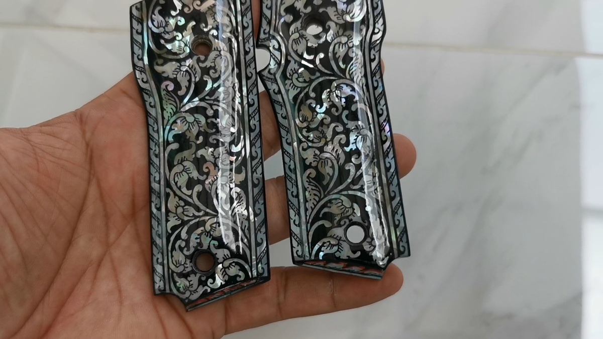 RYESVILLE グレートスモーキー BAA Costume Mfg SMITH & WESSON MODEL 59 GRIPS 459 559 MOTHER OF PEARL GRIM REAPER