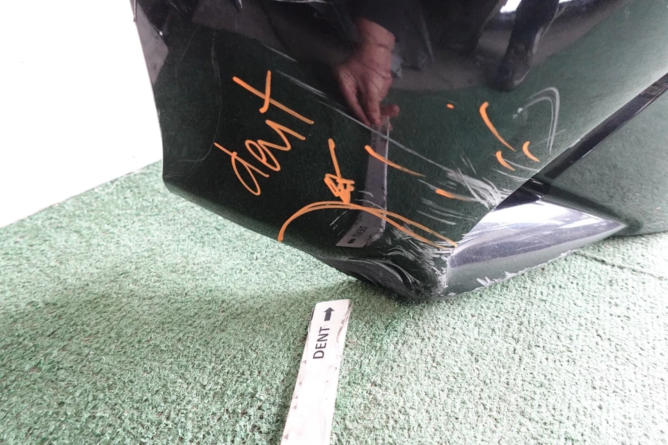 Cubierta del parachoques delantero OEM AX65584 con daños 2016 2017 2019 LEXUS GS350 GS450 200t Foto 3 de 4