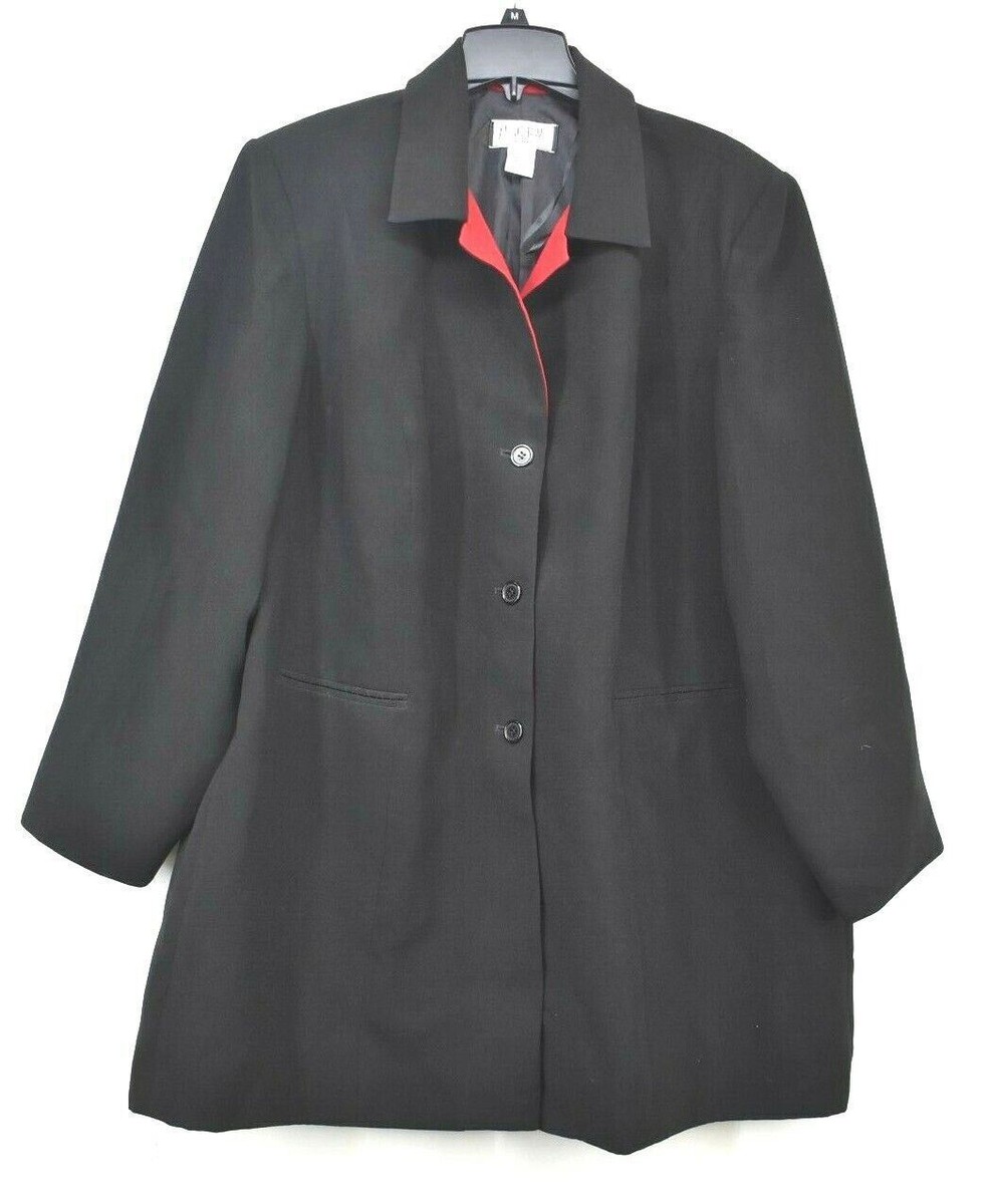 Mary McFadden Women Black 3-Button Besom Pocket Back Slit