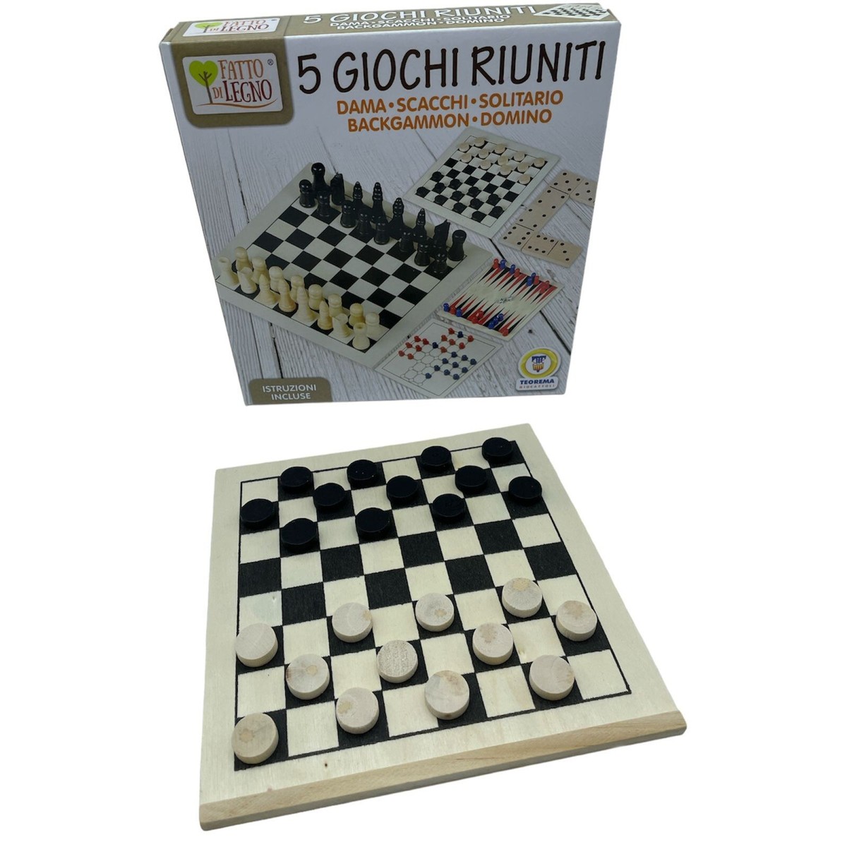 Scacchi, Carte Da Gioco, Domino Su Una Tavola Di Legno Il Concetto Dei Giochi Tavolo 150284124