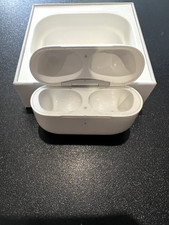 Apple AirPods Pro 1st Generation A2190 Magsafe Wireless Charging Case ONLY B1 