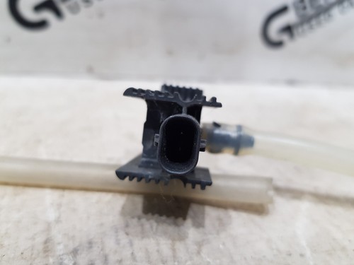 Genuine Mercedes C Class W205 14-20 Pedestrian Crash Pressure Protection Sensor - Picture 5 of 7