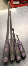 Matco 4 Piece Pry Bar Set With 36 Inch Extra Long Pry Bar Used