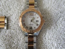 Invicta 38mm two tone diver's quartz watch mod 14792 exc cond - new battery