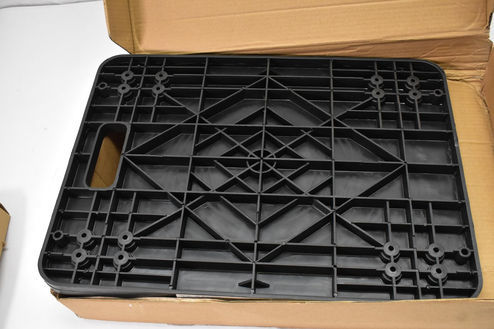 MaxWorks Polypropylene Dolly Black 200 lb 50915 19.5x14.5 with Casters MaxxHaul