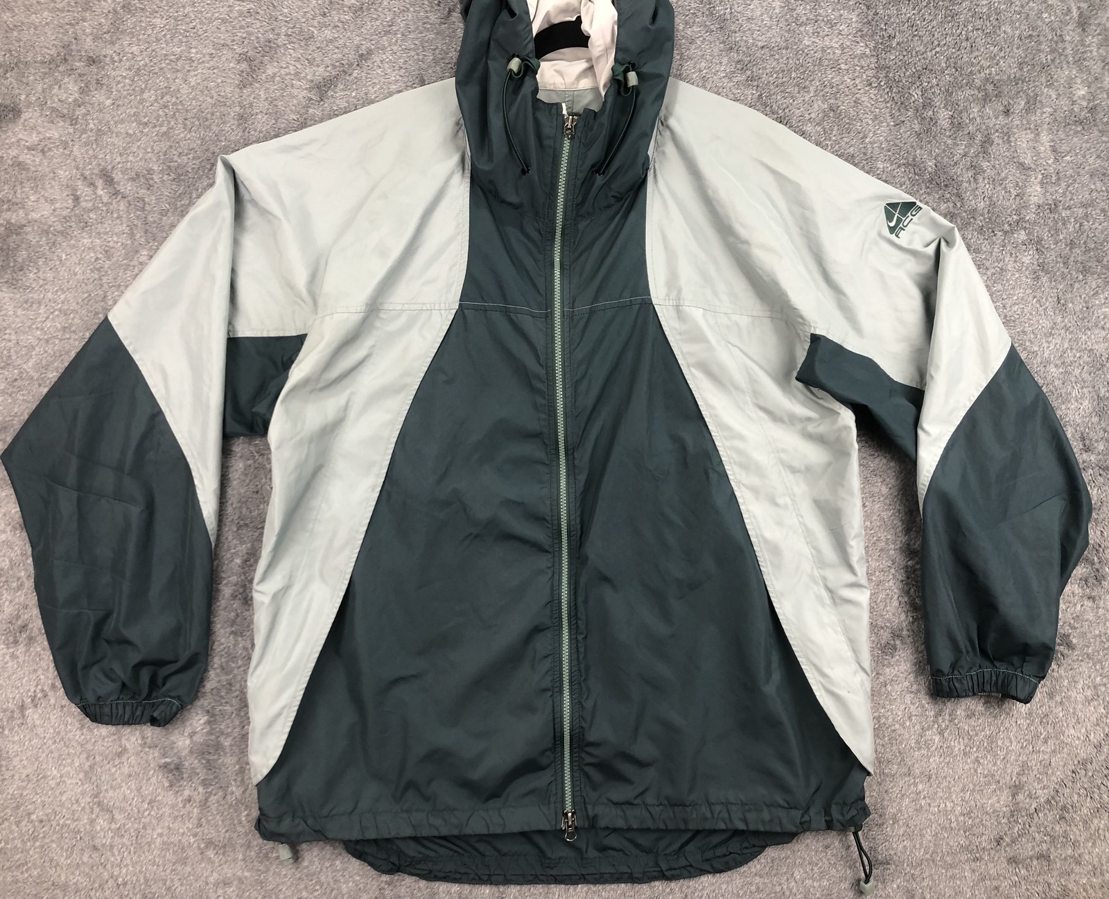 SACAI X NIKE Giacca a vento vintage Nike ACG uomo XL verde grigio con cappuccio zip intera cappotto anni 90